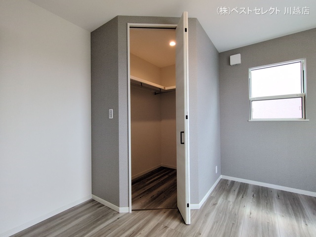 埼玉県川越市志多町の新築戸建て収納(ウォークインクローゼット)写真 2025年8月21日撮影