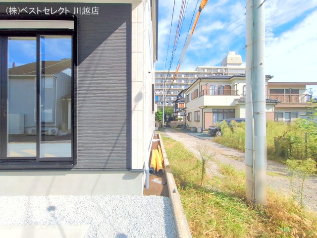 埼玉県川越市新宿町３丁目の新築戸建て外構写真 2025年10月5日撮影
