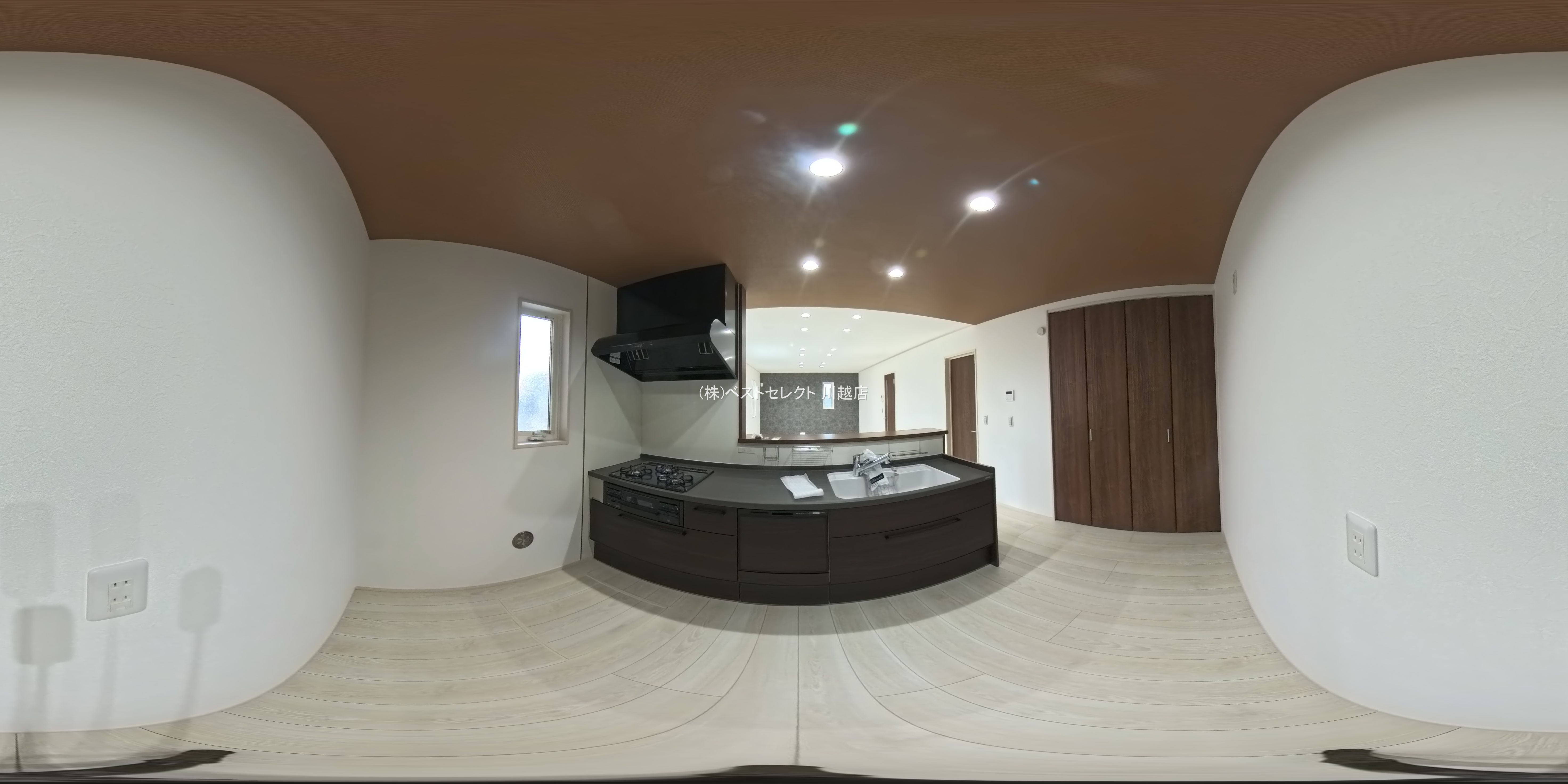 埼玉県川越市諏訪町の新築戸建てパノラマ（キッチン）写真 2025年10月8日撮影