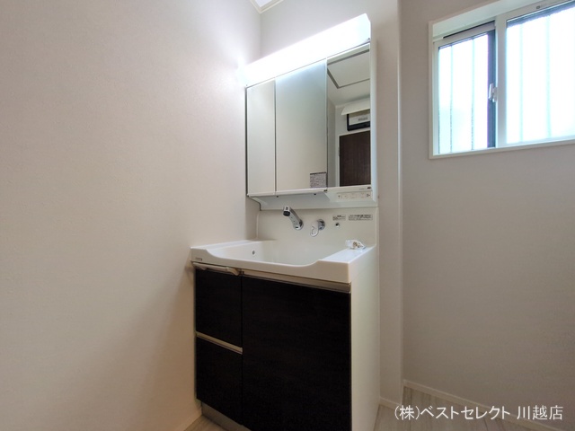 埼玉県川越市諏訪町の新築戸建て洗面所写真 2025年10月8日撮影