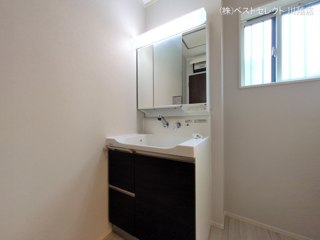 埼玉県川越市諏訪町の新築戸建て洗面所写真 2025年10月8日撮影