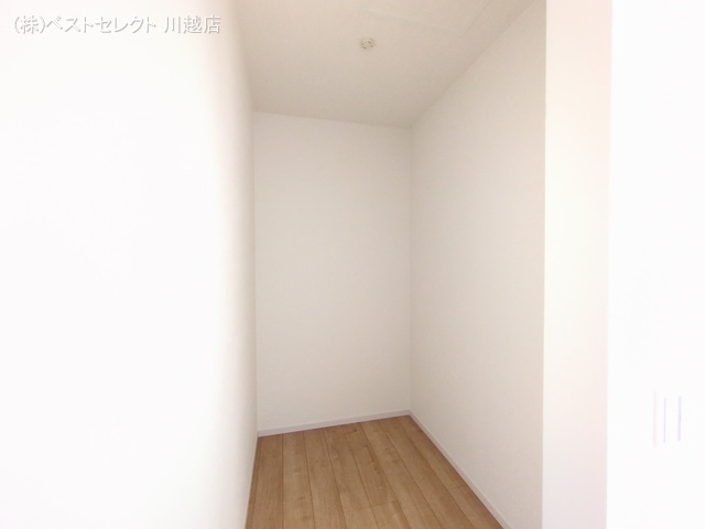 埼玉県川越市大字山田の新築戸建て収納(ウォークインクローゼット)写真 2025年12月3日撮影