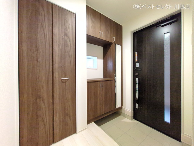 埼玉県川越市大字小室の新築戸建て玄関写真 2026年2月18日撮影