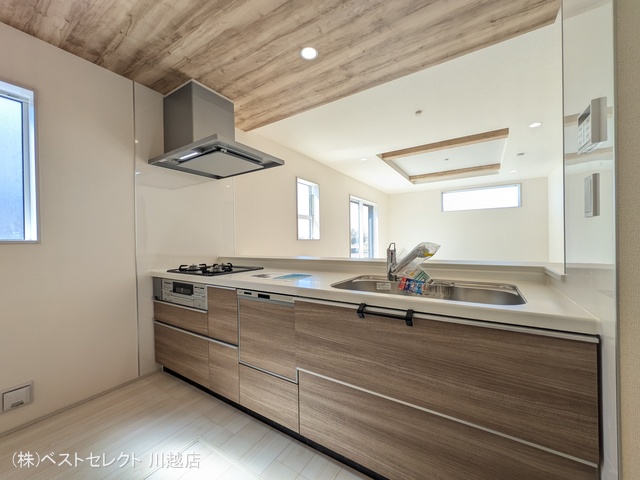 埼玉県川越市豊田町2丁目の新築戸建てキッチン写真 2026年4月2日撮影