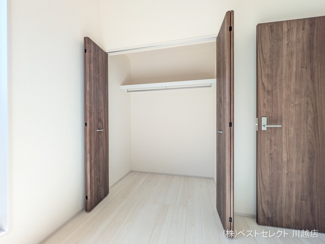 埼玉県川越市豊田町２丁目の新築戸建て収納(ウォークインクローゼット)写真 2026年4月2日撮影