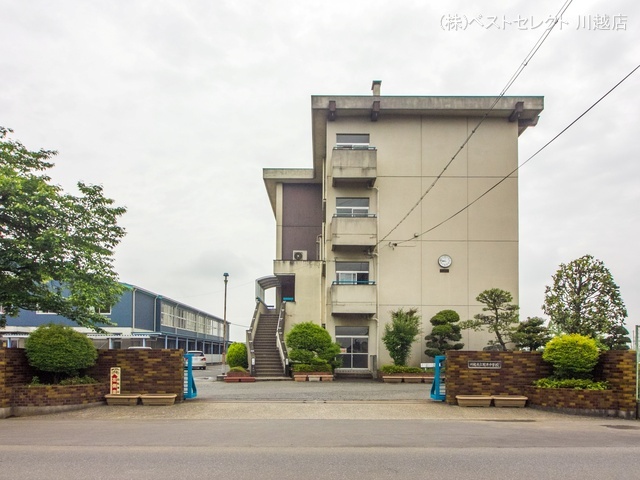 川越市立鯨井中学校　距離1500m