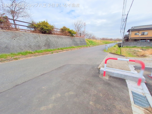 東京都日野市新井1丁目の新築戸建て外構写真 2025年3月10日撮影