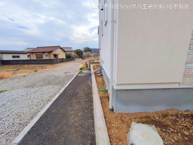 東京都日野市新井1丁目の新築戸建て外構写真 2025年3月10日撮影