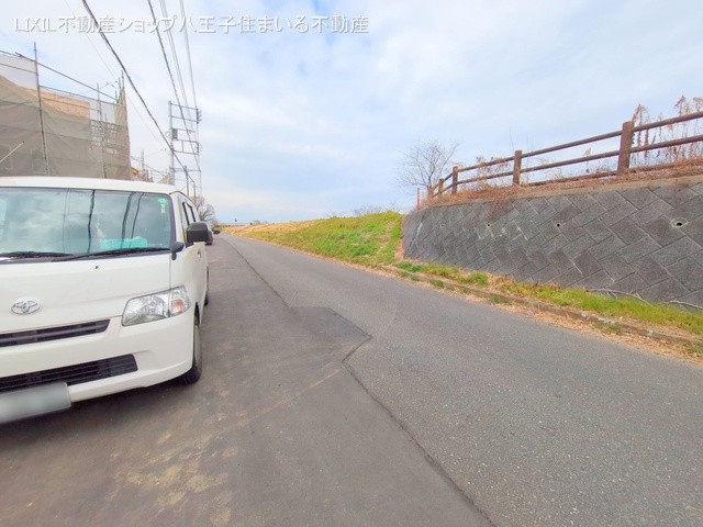 東京都日野市新井1丁目の新築戸建て外構写真 2025年3月10日撮影