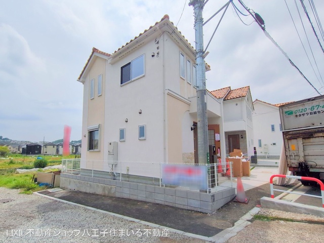 東京都日野市新井1丁目の新築戸建て完成写真 2025年4月24日撮影