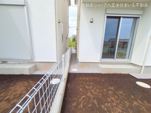 東京都日野市新井1丁目の新築戸建て完成写真 2025年4月24日撮影