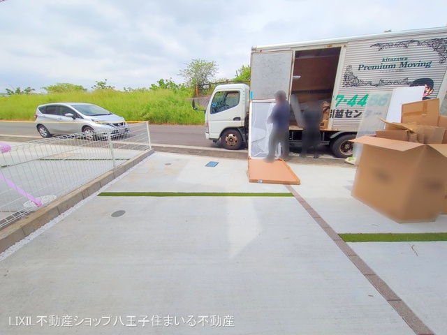 東京都日野市新井1丁目の新築戸建て完成写真 2025年4月24日撮影