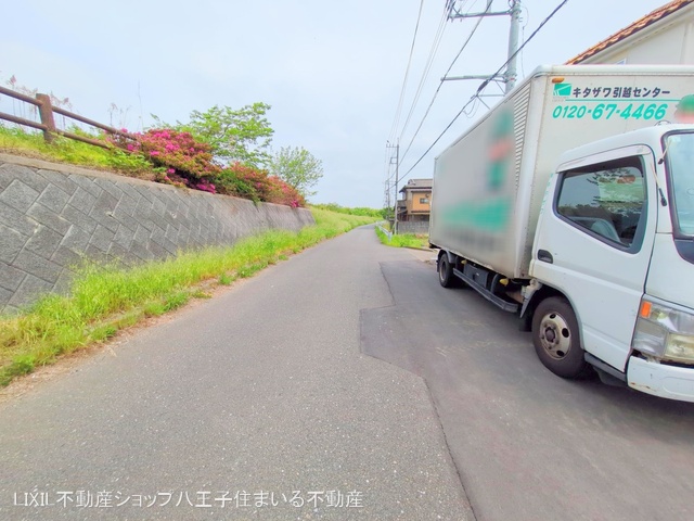 東京都日野市新井1丁目の新築戸建て完成写真 2025年4月24日撮影