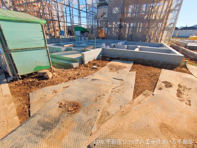 東京都日野市新井1丁目の新築戸建て基礎写真 2024年12月15日撮影