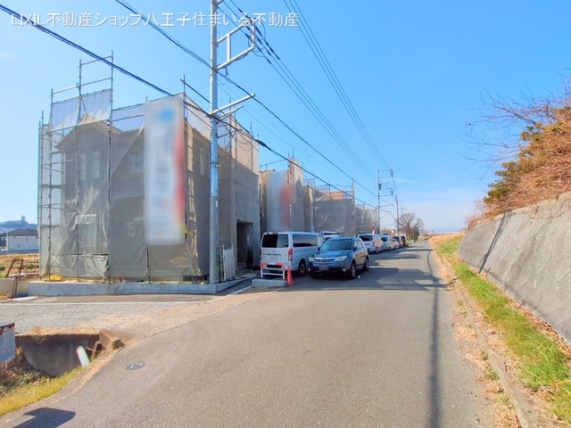 東京都日野市新井1丁目の新築戸建てシート写真 2025年2月11日撮影
