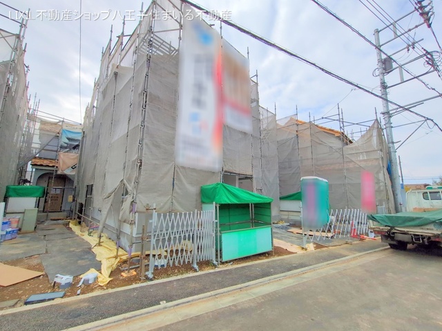 東京都日野市新井1丁目の新築戸建てシート写真 2025年3月10日撮影
