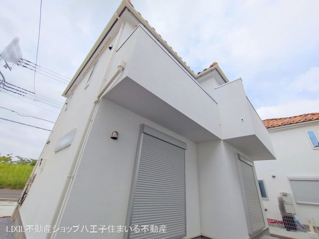 東京都日野市新井1丁目の新築戸建て完成写真 2025年4月24日撮影