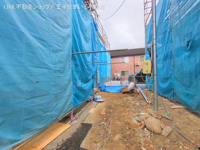 東京都日野市平山5丁目の新築戸建てシート写真 2025年9月3日撮影