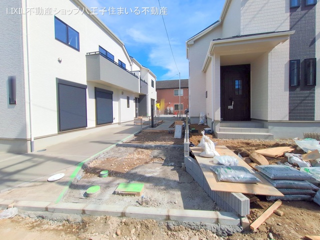 東京都日野市平山5丁目の新築戸建て外構写真 2025年10月7日撮影