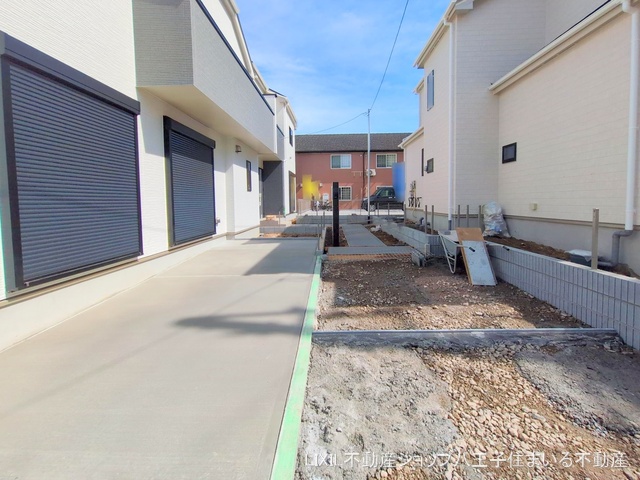 東京都日野市平山5丁目の新築戸建て外構写真 2025年10月7日撮影
