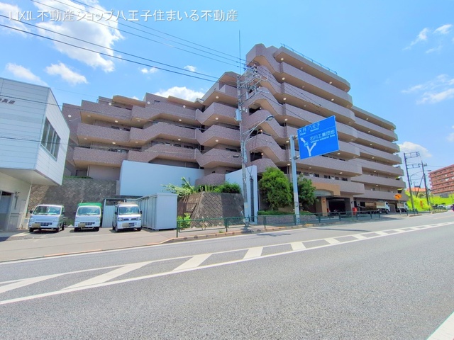 東京都日野市大坂上２丁目のマンション『ルピナス日野壱番館』外観写真 2025年5月12日撮影