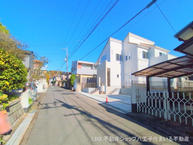 東京都日野市百草の新築戸建て完成写真 2025年11月18日撮影