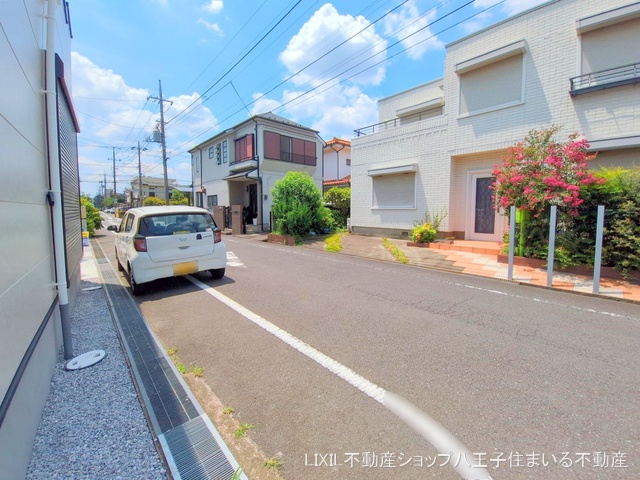 東京都日野市神明３丁目の新築戸建て完成写真 2025年7月27日撮影