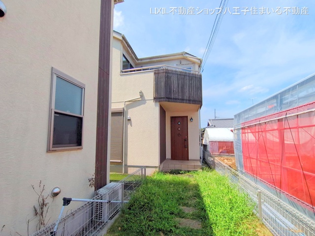 東京都日野市大字川辺堀之内の中古戸建て完成写真 2025年8月17日撮影