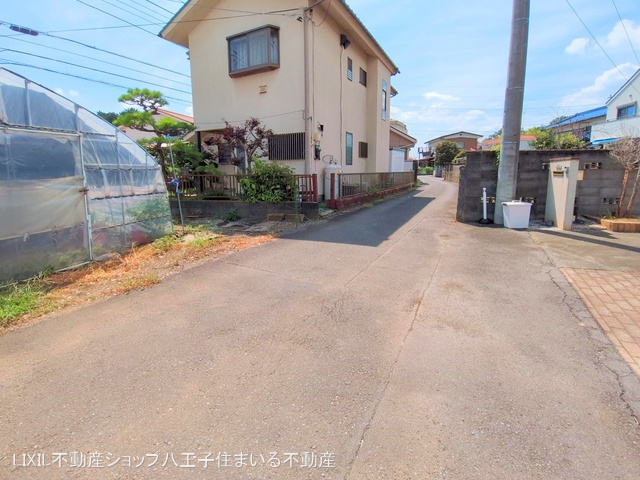 東京都日野市大字川辺堀之内の中古戸建て完成写真 2025年8月17日撮影