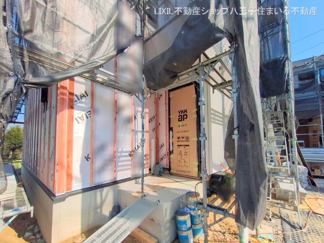 東京都日野市三沢５丁目の新築戸建てシート写真 2025年9月15日撮影