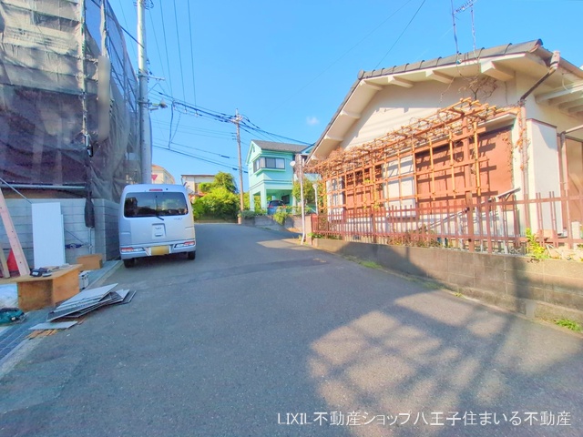 東京都日野市三沢5丁目の新築戸建てシート写真 2025年9月15日撮影