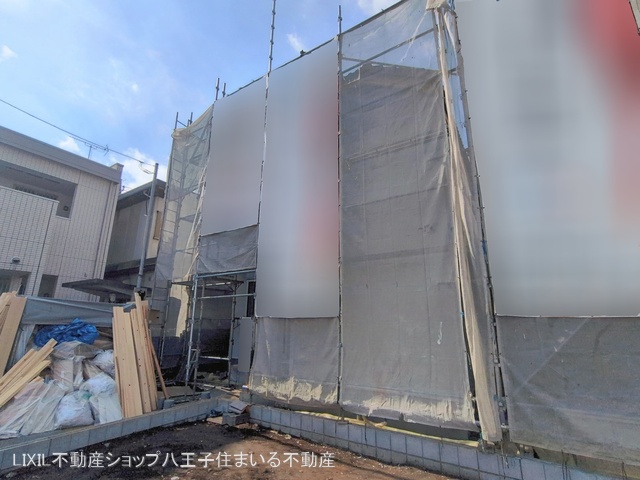 東京都日野市多摩平６丁目の新築戸建てシート写真 2026年2月17日撮影