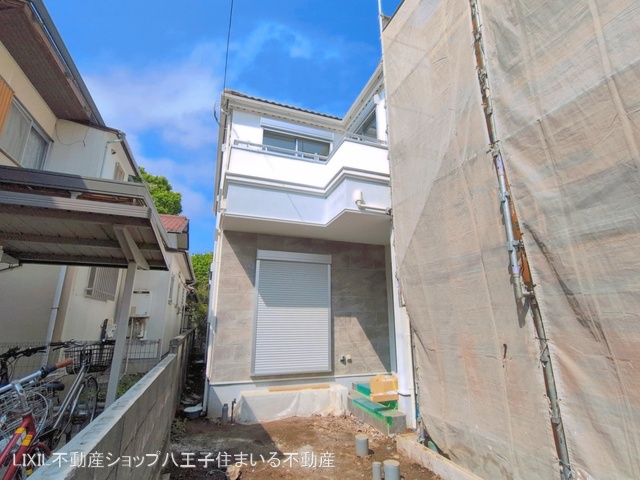 東京都日野市多摩平６丁目の新築戸建て外構写真 2026年4月13日撮影