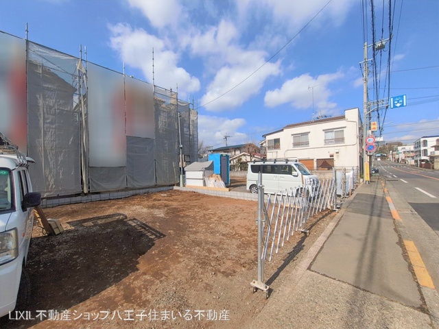 東京都日野市多摩平６丁目の新築戸建てシート写真 2026年2月17日撮影