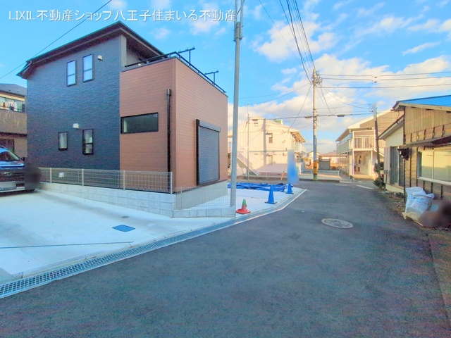 東京都日野市大字日野の新築戸建て完成写真 2025年12月18日撮影