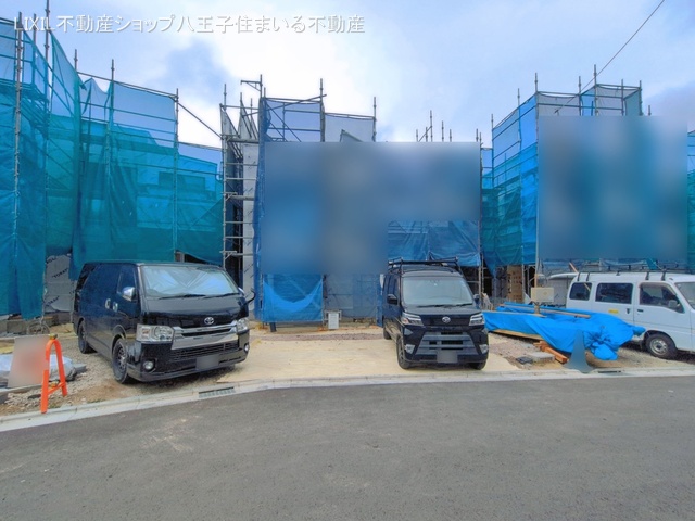 東京都日野市南平9丁目の新築戸建てシート写真 2026年5月27日撮影