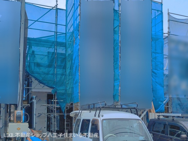 東京都日野市南平9丁目の新築戸建てシート写真 2026年5月27日撮影