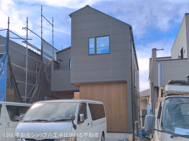 東京都日野市南平９丁目の新築戸建て外構写真 2026年6月17日撮影