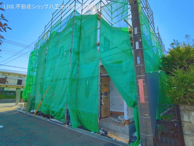 東京都日野市神明３丁目の新築戸建てシート写真 2026年4月7日撮影