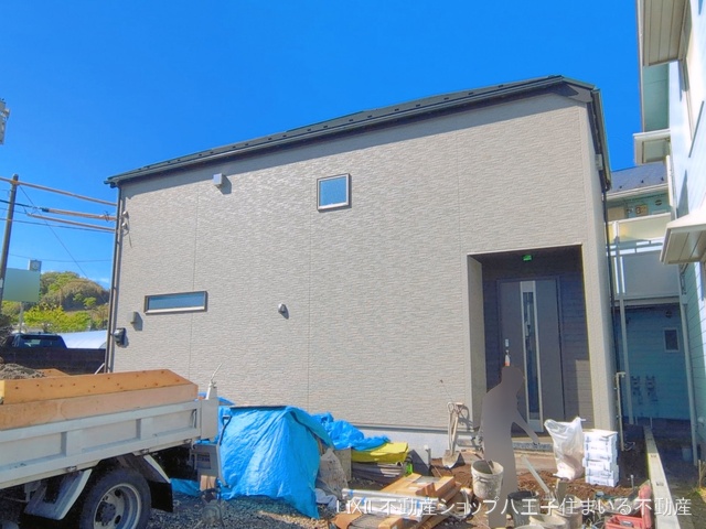 東京都日野市平山５丁目の新築戸建て外構写真 2026年4月15日撮影