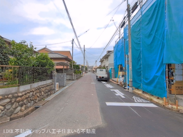 東京都日野市多摩平６丁目の新築戸建てシート写真 2026年7月12日撮影