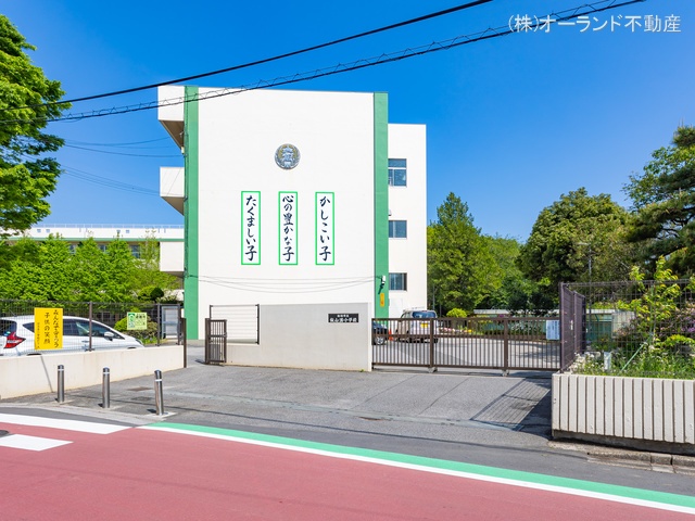 船橋市立飯山満小学校　距離700m