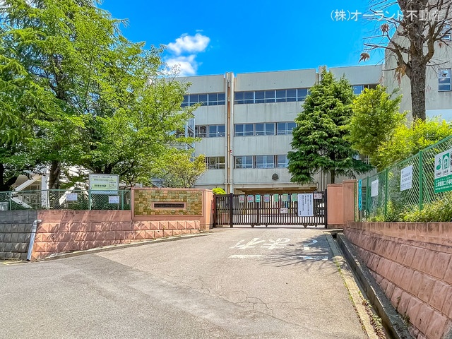 松戸市立上本郷第二小学校　距離1280m