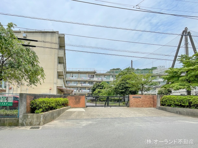 松戸市立第六中学校　距離2400m