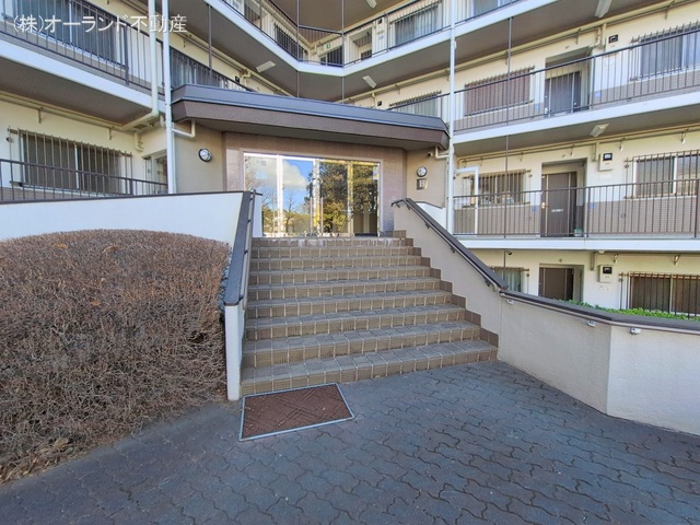 千葉県松戸市常盤平２丁目のマンション『サンハイツ常盤平B棟』エントランス写真 2026年1月21日撮影