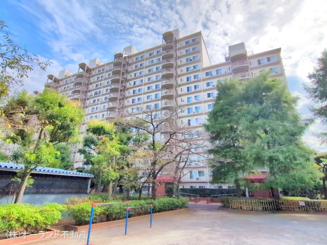 千葉県松戸市新松戸７丁目のマンション『サンライトパストラル五番街A棟』外観写真 2025年9月29日撮影