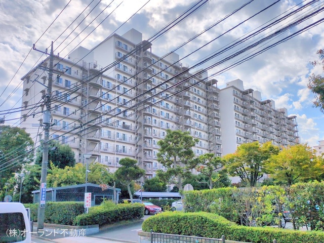 千葉県松戸市新松戸７丁目のマンション『サンライトパストラル五番街A棟』外観写真 2025年9月29日撮影