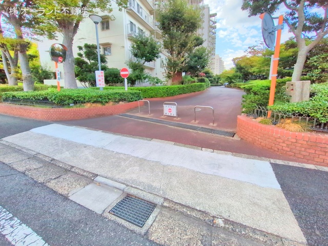 千葉県松戸市新松戸７丁目のマンション『サンライトパストラル五番街A棟』外観写真 2025年9月29日撮影