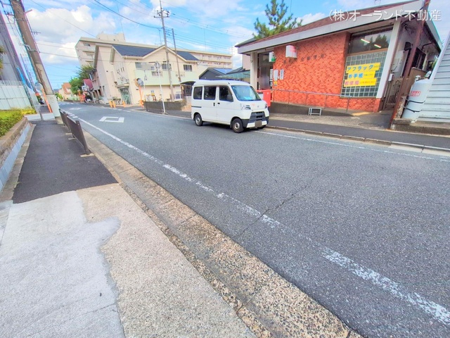 千葉県松戸市新松戸７丁目のマンション『サンライトパストラル五番街A棟』外観写真 2025年9月29日撮影