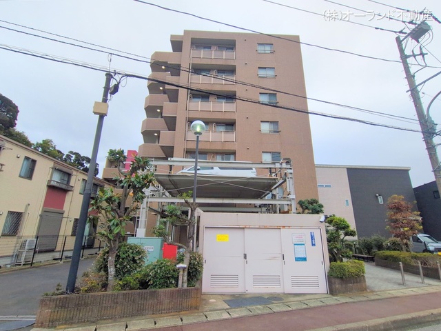 千葉県松戸市五香１丁目のマンション『ファミール松戸五香』外観写真 2025年10月20日撮影